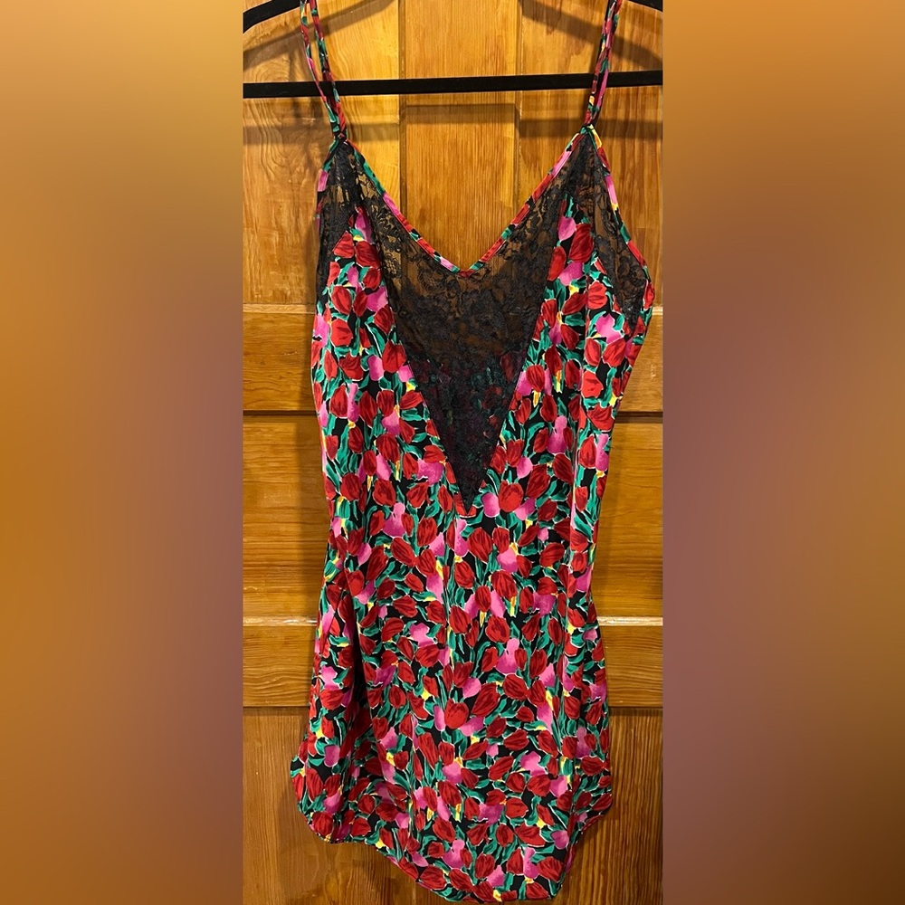 VINTAGE Victoria's Secret Red and Pink Floral Lace Slip